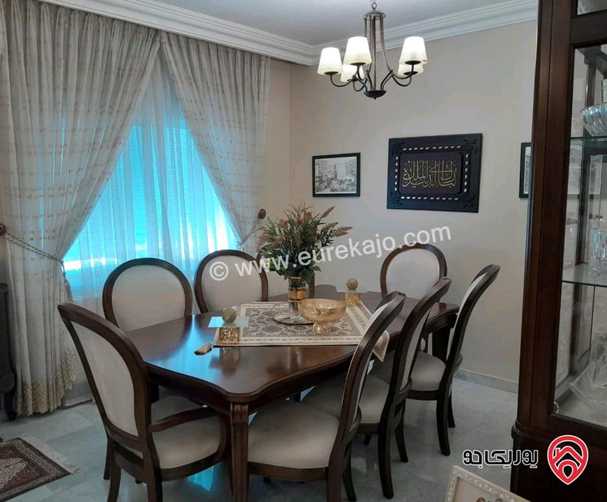 شقة طابق ثاني مساحة 175م للبيع في عمان - الجندويل