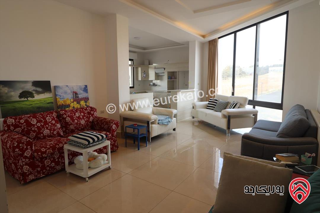 شقة طابقية جديدة فاخرة مساحة 227م للبيع في عمان - خلدا