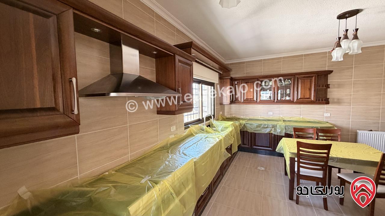 شقة مفروشة فاخرة مساحة 253م للبيع في عمان – الصويفية