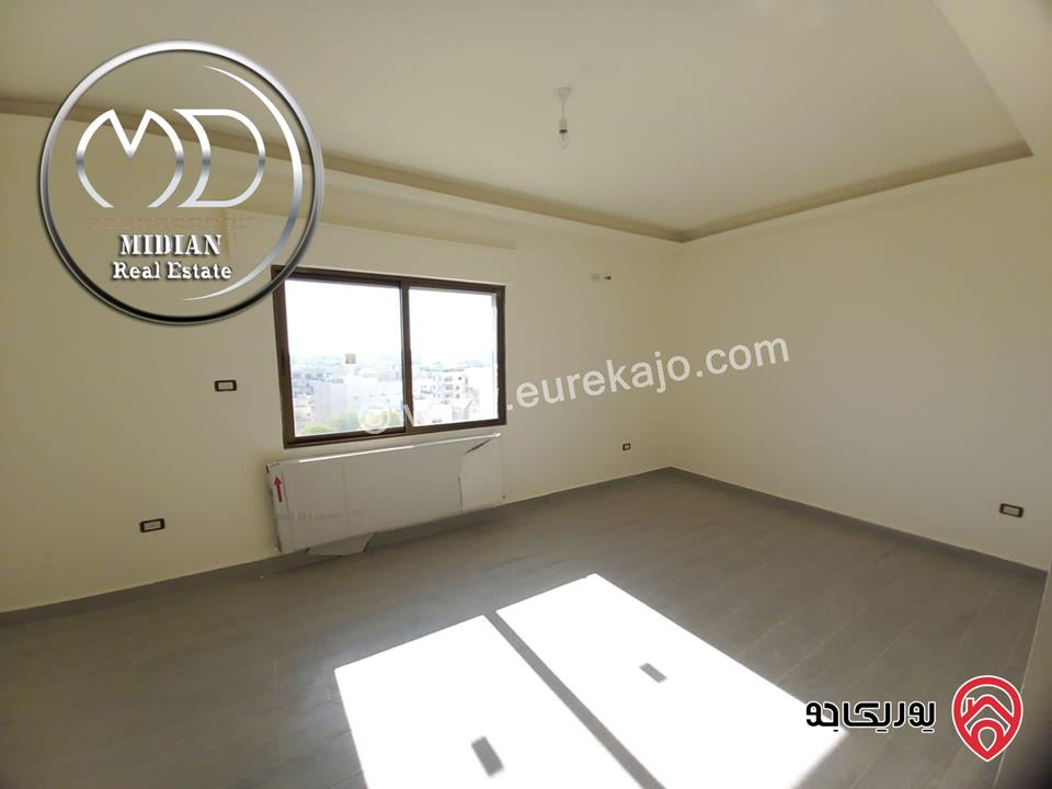 شقق دوبلكس جديدة طابق أخير مع روف للبيع في عمان - الجندويل مساحات 160م & 200م مع تراسات بأسعار مميزة جداً