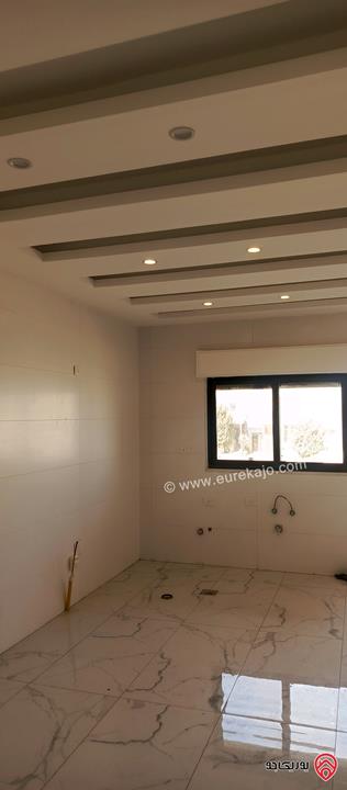 شقة جديدة طابق اول مساحة 150م للبيع في عمان - الجبيهة خلف حديقة الجبيهة