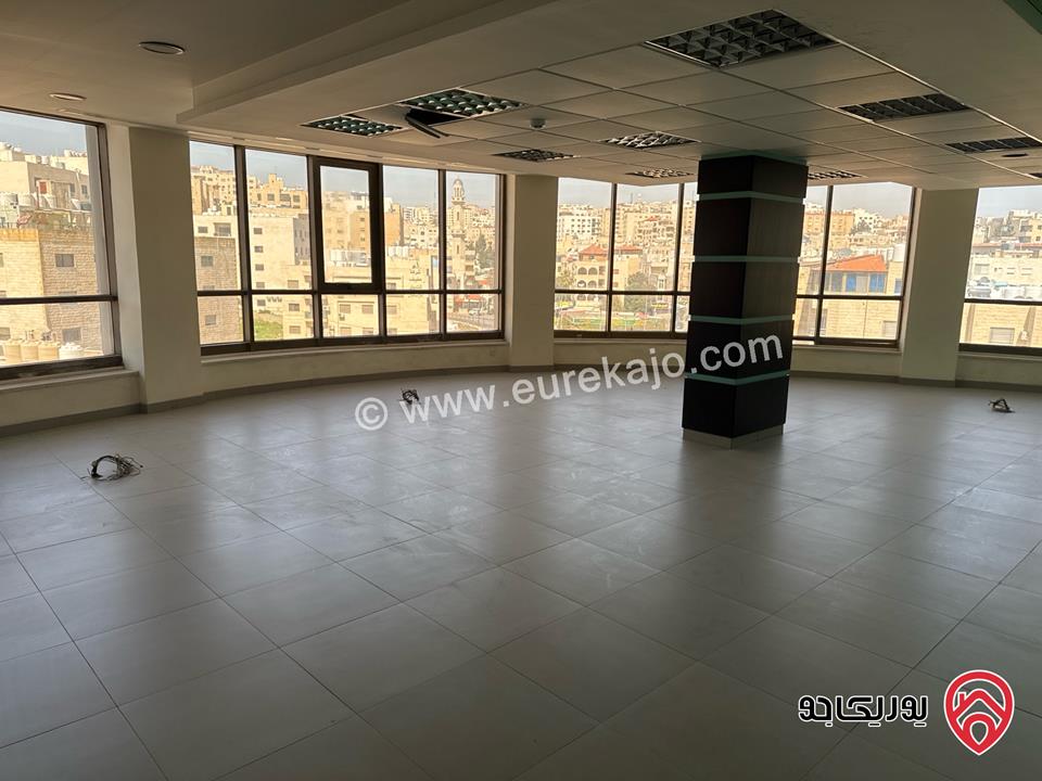 مكاتب بمساحات مختلفة تبدأ من 100م للايجار في عمان - خلدا