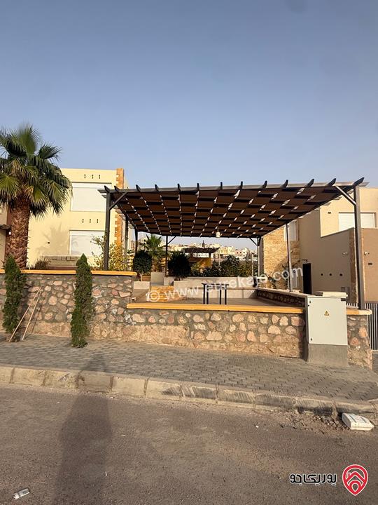 فيلا دوبلكس مفروشة فاخرة بإطلالة بحرية مباشرة للإيجار في العقبة - منتجع البحر الأحمر - الشاطئ الجنوبي