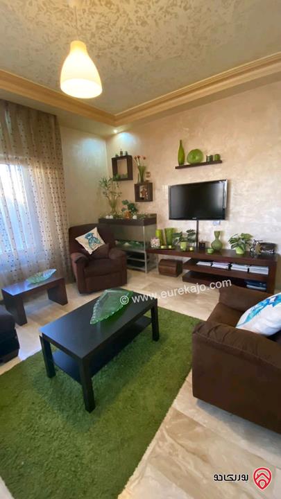 شقة طابق اول مساحة 255م للبيع في عمان - تلاع العلي