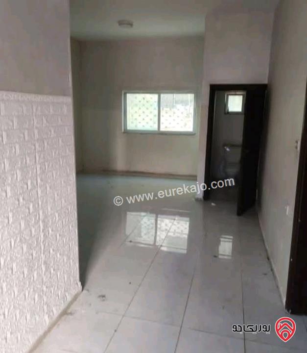 شقة تسوية مساحة 100م فارغة للايجار في عمان - الذراع الغربي 