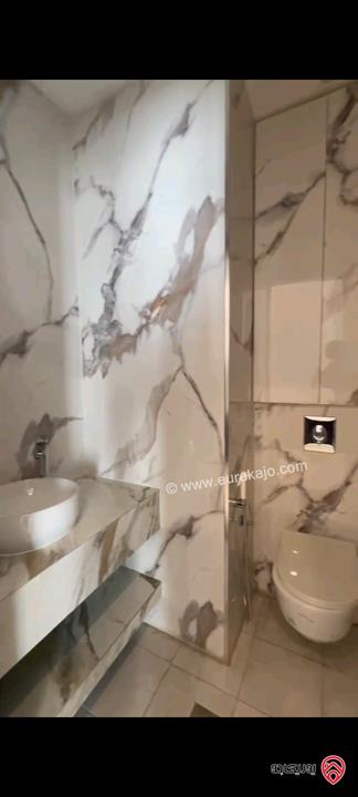 فيلا مساحة 464م على أرض 1 دونم للبيع في عمان - عبدون