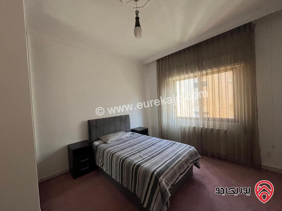 شقة مفروشة مساحة 165م مع رووف 60م للبيع في عمان - الجبيهة