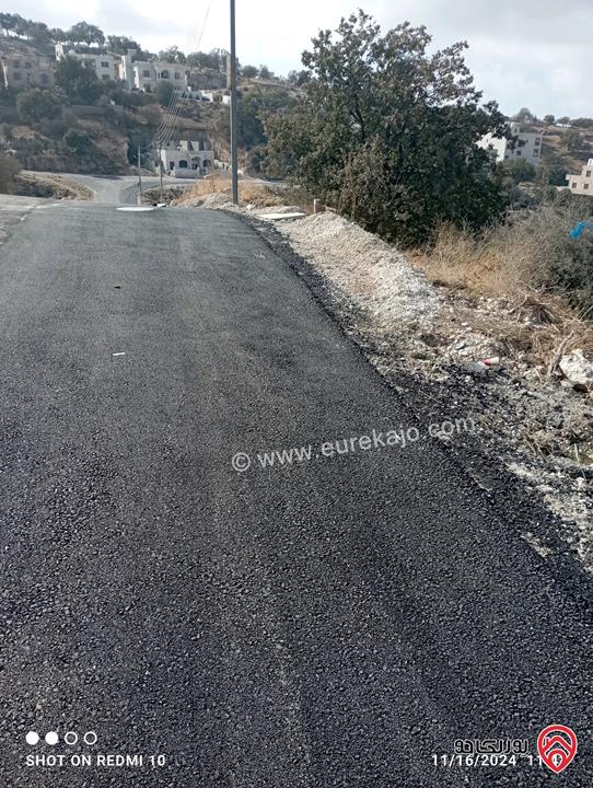 قطعة أرض مساحة 832م للبيع في عمان - أبو السوس 