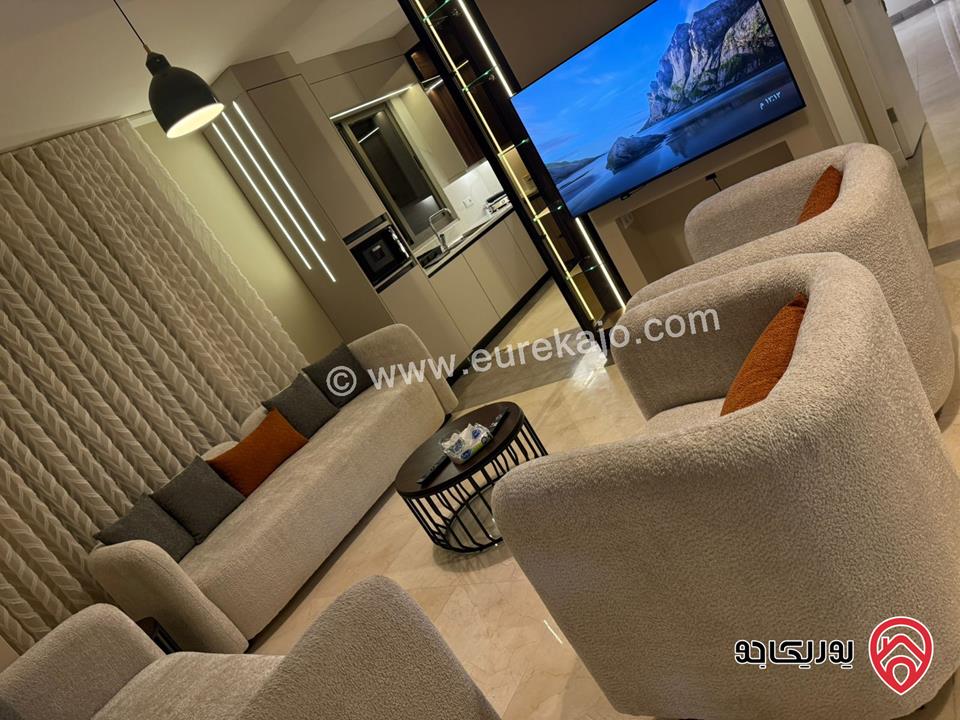 شقة مساحة 170م طابق ثالث للايجار مفروشة في عمان - دير غبار