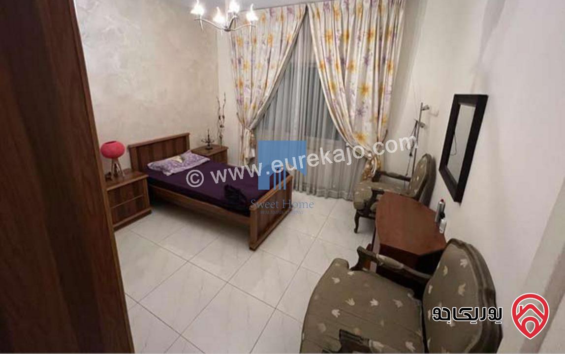 شقة أرضية مميزة مساحة 135م مع حديقة وترسات 100م للبيع في عمان - الصويفية