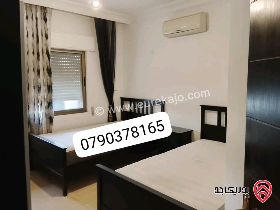 شقة مفروشة طابق ثالث مساحة 110م للايجار في عمان - خلدا