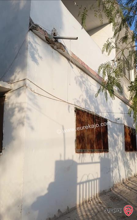 منزل مكون من 3 طوابق على أرض 521م للبيع في اربد - الرمثا 