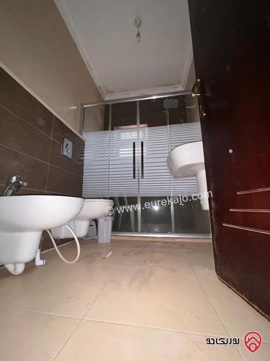 شقة شبه أرضية مساحة 190م للايجار في عمان - خلدا