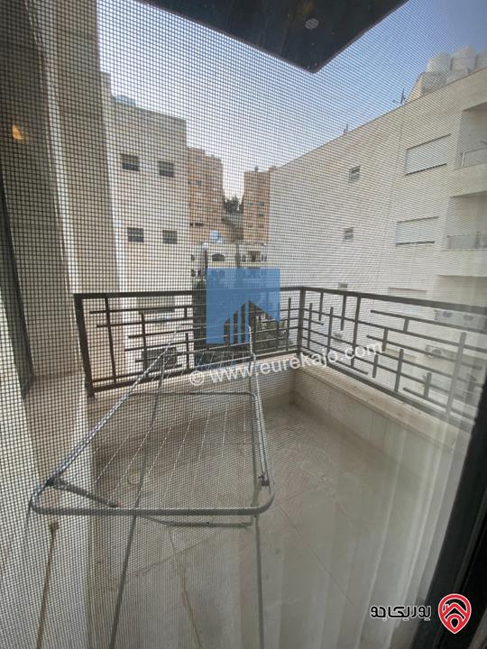 شقة مفروشة فاخرة طابق ثالث 95م للبيع في عمان - خلدا خلف بردايس وقرب المستقلة تشطيب سوبر ديلوكس