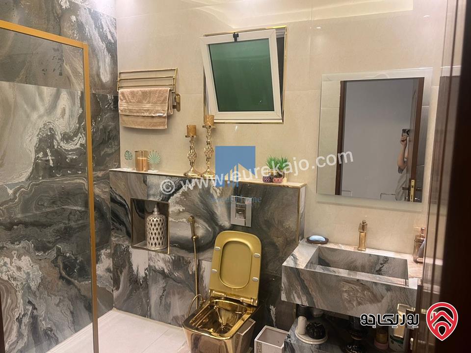 شقة فاخرة للبيع في عمان - أم السماق قرب مدارس الجزيرة طابق اول 128م تشطيب سوبر ديلوكس بسعر مغري