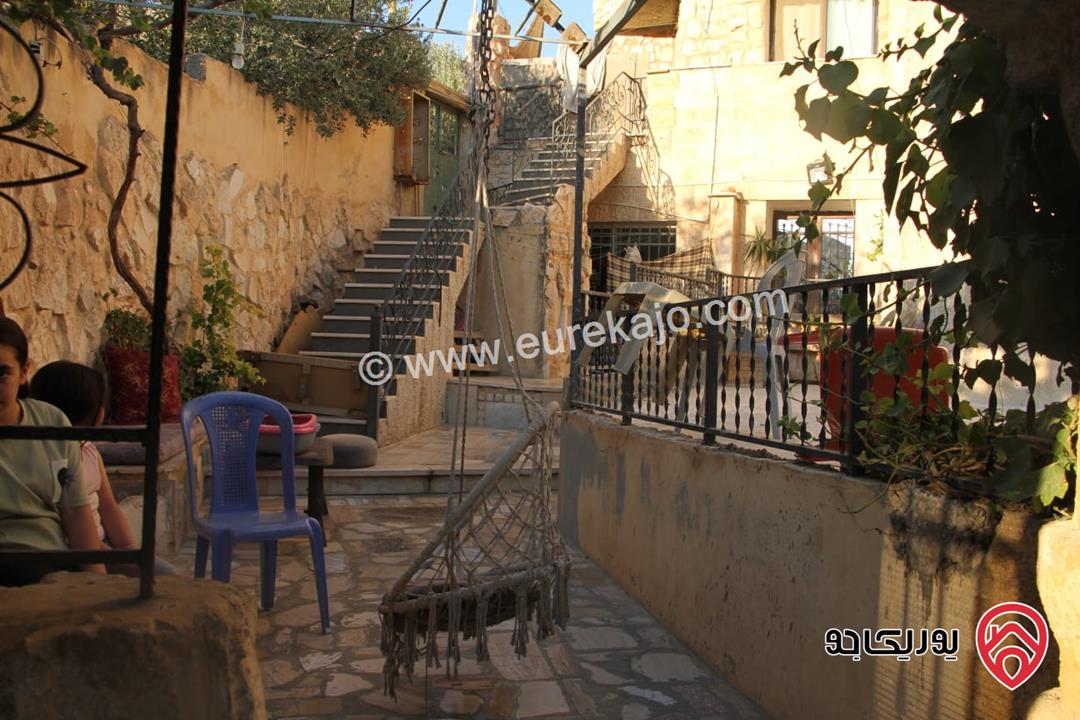 عمارة على أرض 320م للبيع في عمان - طبربور 