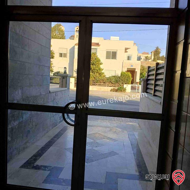 شقة تسوية للبيع في عمان - خلدا / العوجانية مساحة داخلية 180متر ومساحة خارجية 170متر