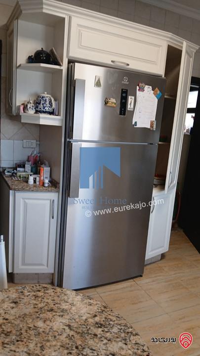 شقة طابقية طابق ثاني 170م تشطيب سوبر ديلوكس للبيع في عمان - الرابية