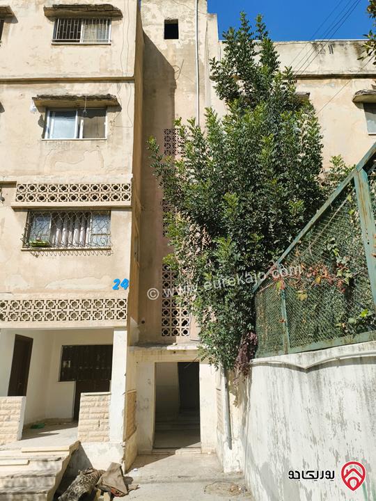 عمارة على ارض 596م للبيع في عمان - جبل النزهة 