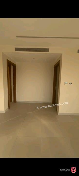 فيلا مساحة 530م على أرض 480م للبيع في عمان - دابوق