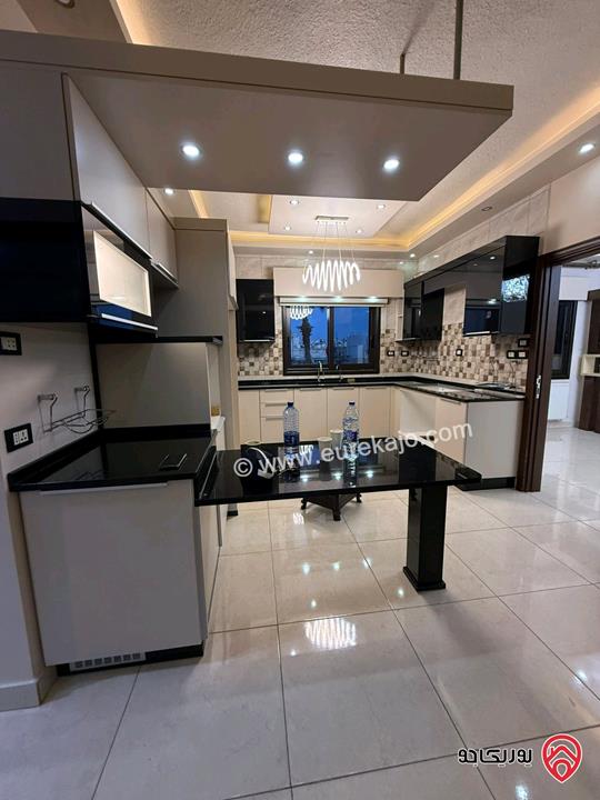 شقة طابق ثاني مساحة 140م للبيع في عمان الغربية - الدوار السابع 