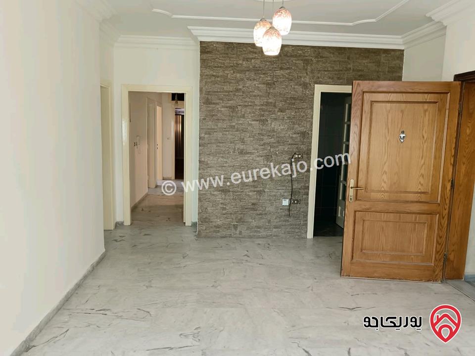 شقة طابق أول مساحة 150م للايجار في عمان - ضاحية الرشيد