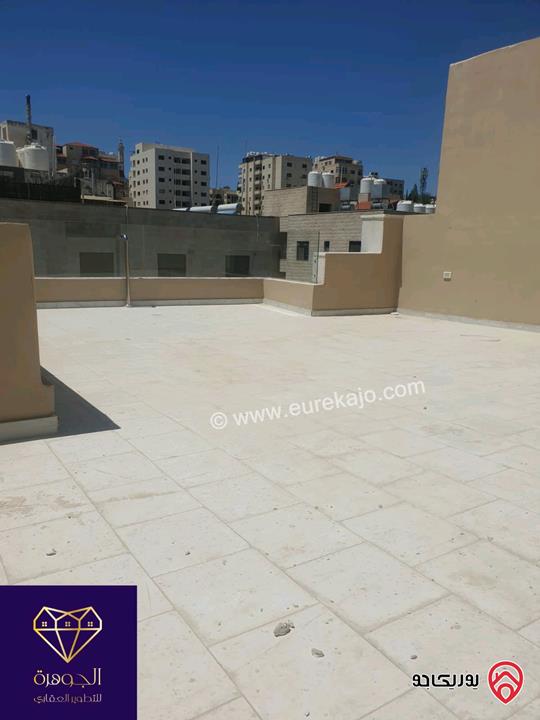 شقة طابق اخير مع روف دوبلكس فاخر مساحة 200م لم يسكن للبيع في عمان - تلاع العلي 