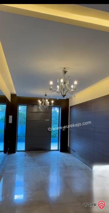 شقة طابق ثالث دوبلكس مساحة 230م للبيع مفروشة في عمان - دير غبار 