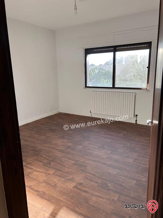 شقة مساحة 200م طابق أول للايجار في عمان - خلدا 