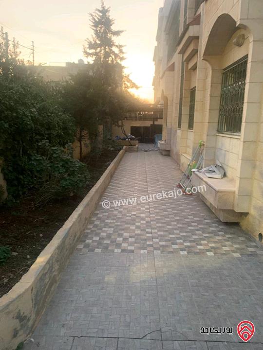 فيلا طابقين وروف مساحة 430م على أرض 566م للبيع في عمان - جاوا حي الوفاء