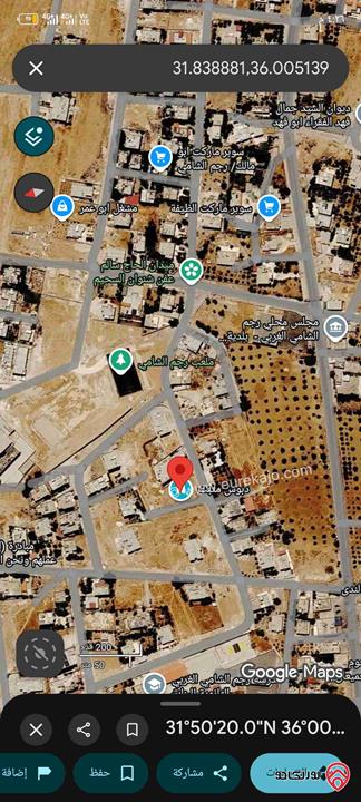 قطعة ارض مساحة 903م للبيع في عمان - رجم الشامي قرب جميع الخدمات وعلى شارعين ولا يوجد منسوب 