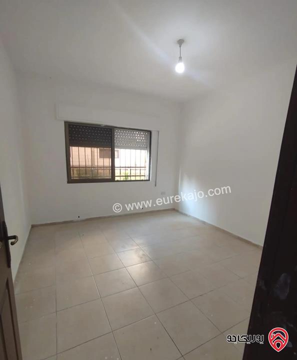 شقة طابق اول مساحة 165م للبيع في عمان - طبربور