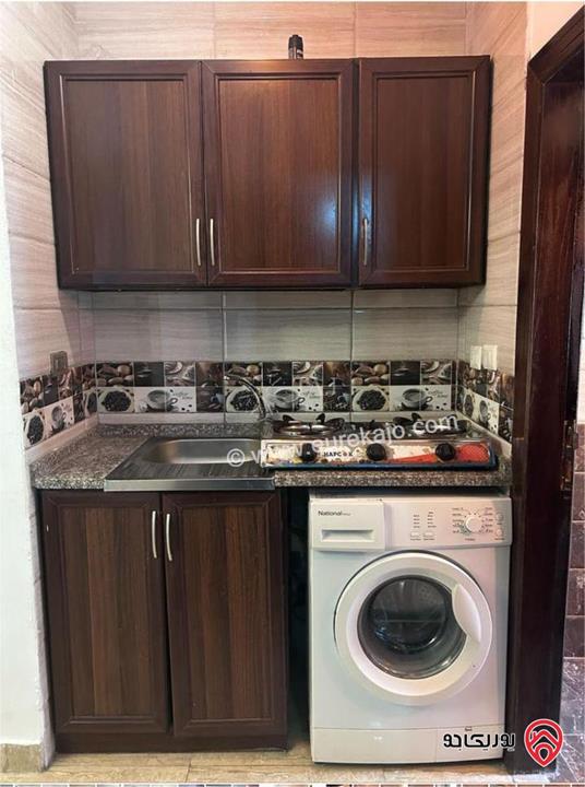 شقة مساحة 82م طابق ثالث للبيع في عمان - الجبيهة