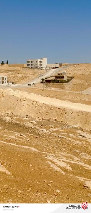 أرض سكنية بأحكام خاصة مساحة 750م للبيع في عمان – شفا بدران / قرب ترخيص شمال عمّان موقع هادئ ومطل في منطقة فلل فقط