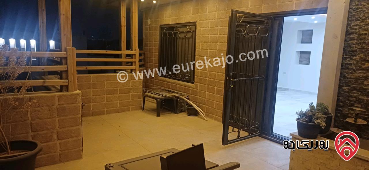 شقة طابق ثالث مع روف مساحة 250م للبيع في عمان - البنيات خلف مديرية الامن العام 