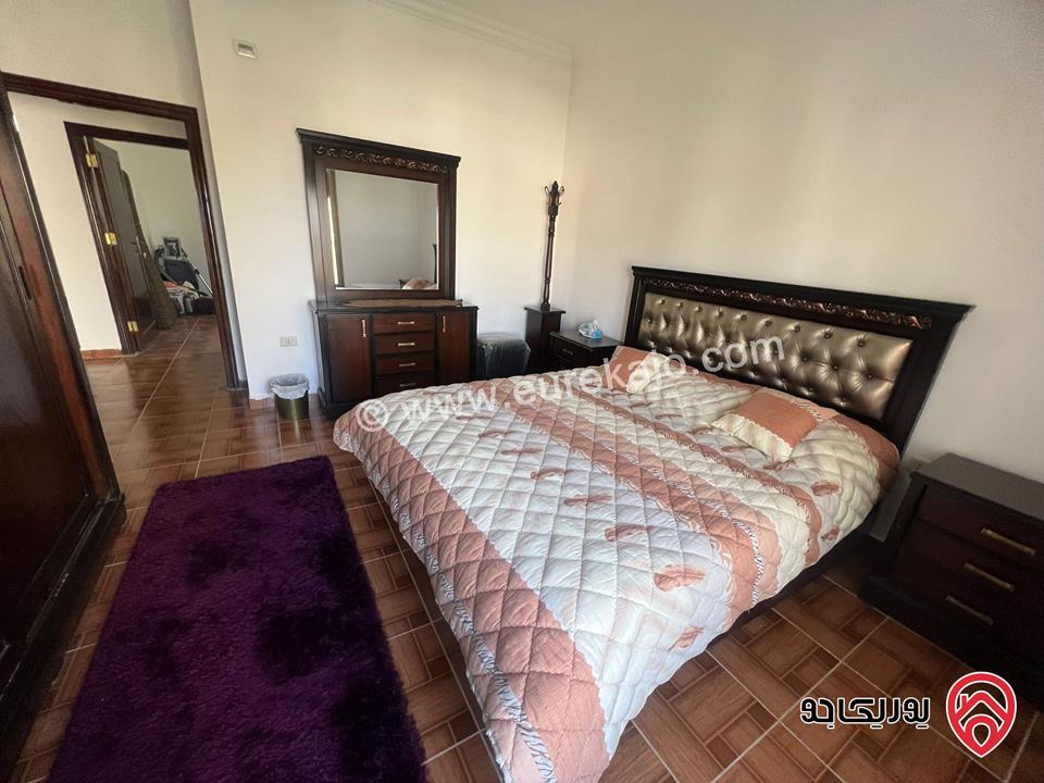 شقة مفروشة بالكامل وجاهزة للسكن الفوري مساحة 196م للبيع في الفحيص 