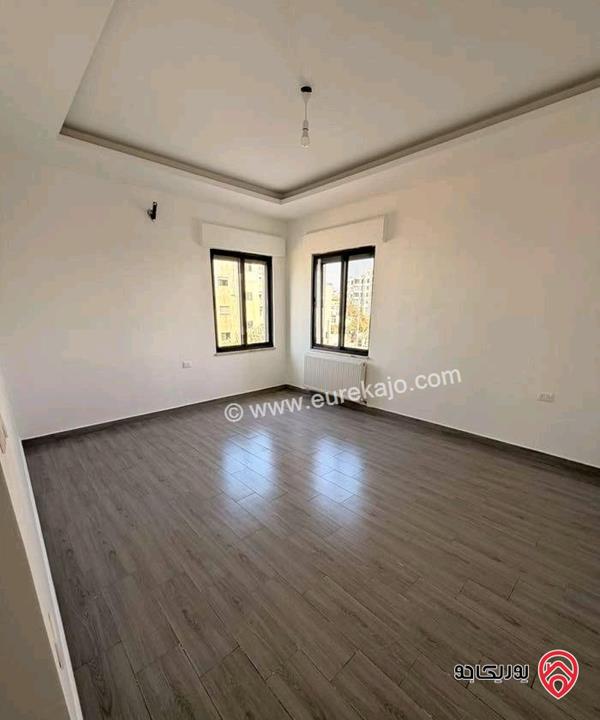 شقة فارغة طابق ثاني مساحة 170م للايجار لم تسكن في عمان - خلدا 