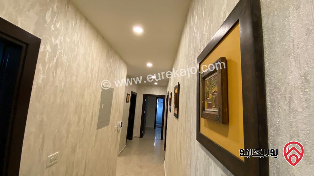 شقة أرضية طابقية مفروشة مساحة 302م داخلي و 70م خارجي للايجار في عمان - دير غبار