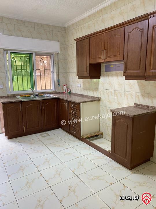 شقة أرضية مساحة 80م داخلي و 60م خارجي للبيع في عمان - صويلح