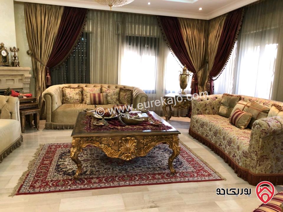 فيلا مساحة الارض 1014م مساحة البناء 1040م للبيع في عمان - دير غبار