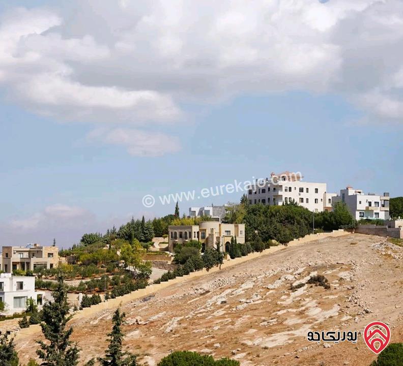 قطع اراضي مميزة جدا مساحة 1 دونم للبيع في الحمر مقابل الاسطبلات الملكية