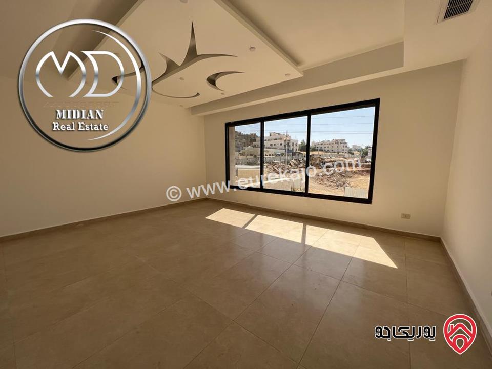 فلل فاخرة للبيع في أجمل مواقع عمان - عبدون مساحات 550م مع تراسات و حدائق جديدة لم تسكن بسعر مميز مع إمكانية الأقساط