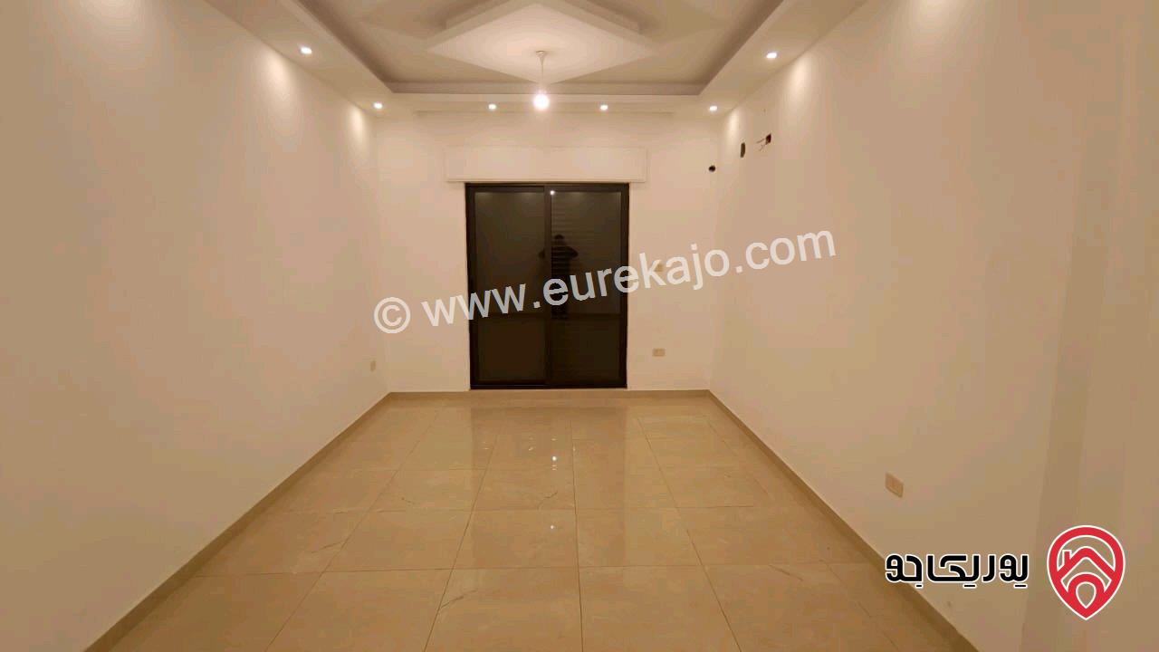 شقة ارضية جديدة مساحة 150م داخلي و 45م خارجي للبيع في البيادر