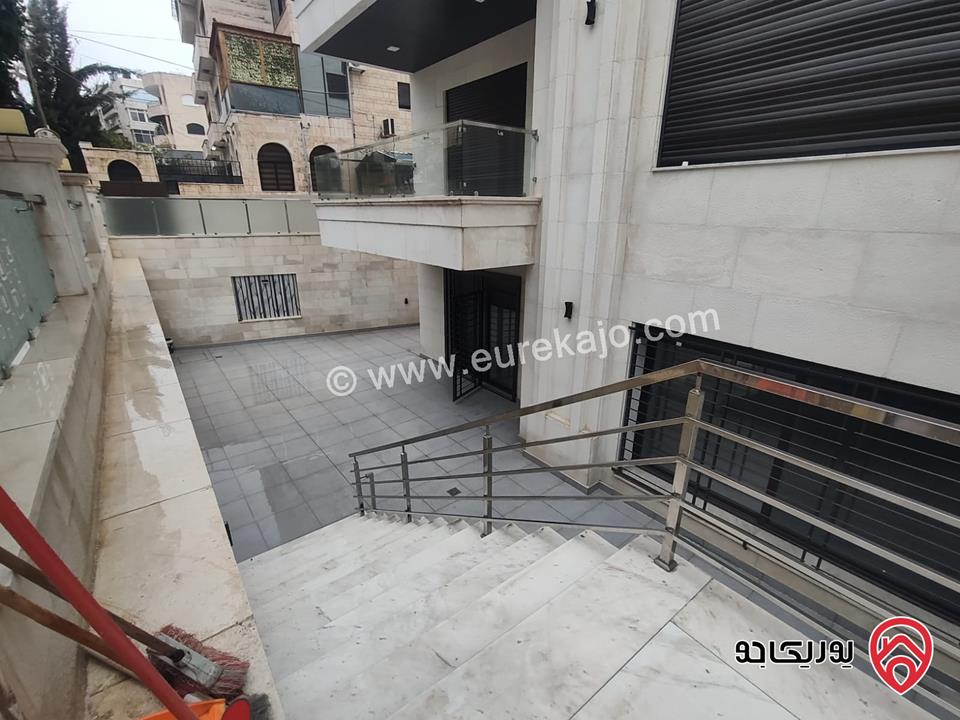 شقة شبه أرضية مساحة 205م داخلي و 150م خارجي للبيع في عمان - الصويفية  	 