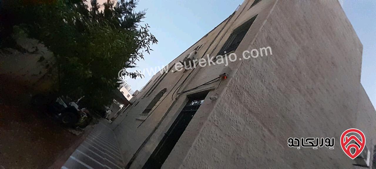 فيلا مساحة 508م على أرض 829م للبيع في عمان - طبربور