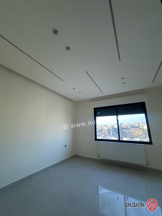 شقة مميزة مساحة 210م للبيع في عمان - حجار النوابلسة 