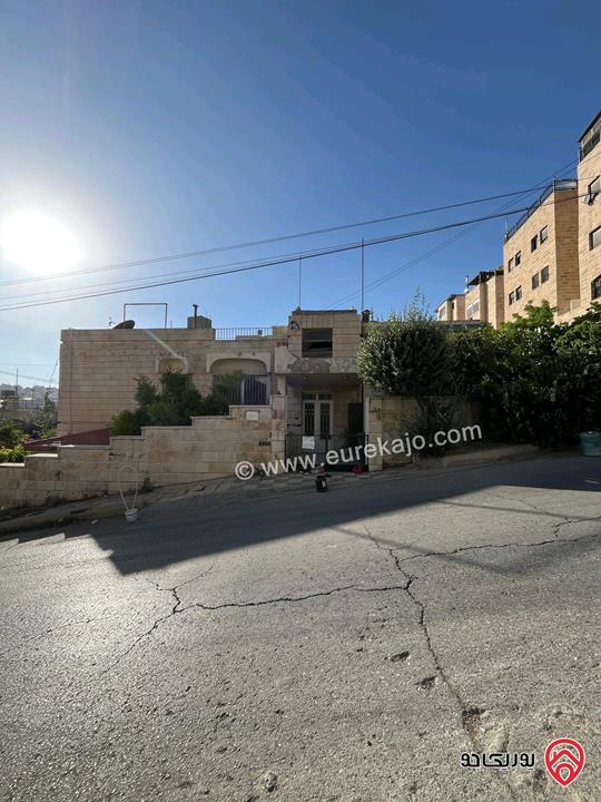 منزل مستقل مساحة الارض 500م مساحة البناء 320م للبيع في عمان - ضاحية الرشيد
