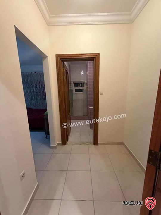 شقة طابقية فاخرة مفروشة او فارغة طابق ثاني مساحة 460م للإيجار في عمان - الجاردنز