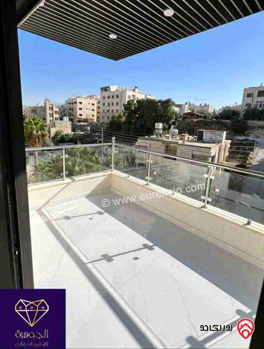 عرض خاص ع اخر شقة طابق اول مساحة 140م لم تسكن وبسعر مغري للبيع في عمان - الجاردنز 