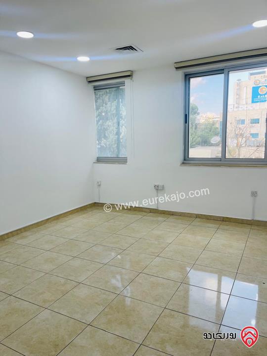 مكاتب تجارية طابقية مساحة 420م للإيجار في عمان - الشميساني